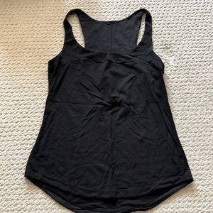 Lululemon black workout tank.